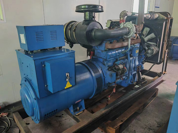 镇安100kW柴油发电机组使用多级机油有哪些优缺点？